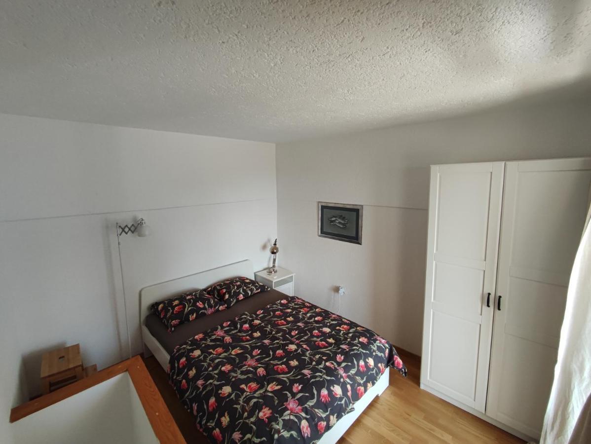 Sweet House And Apartment Ровинь Экстерьер фото