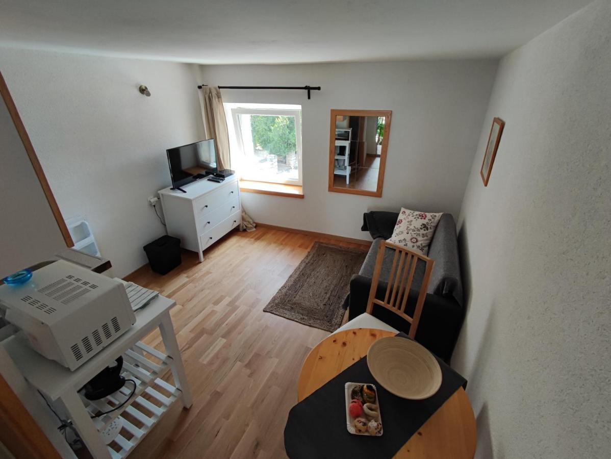 Sweet House And Apartment Ровинь Экстерьер фото